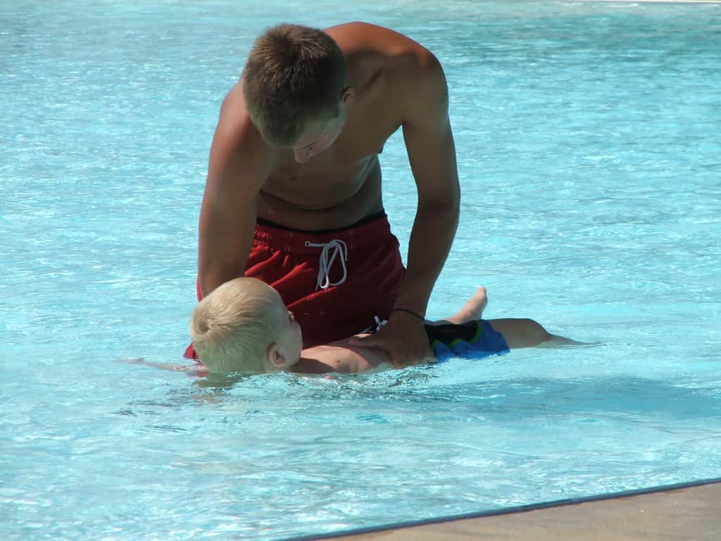 Zwemmen op rug oudersvannaturepuntnl